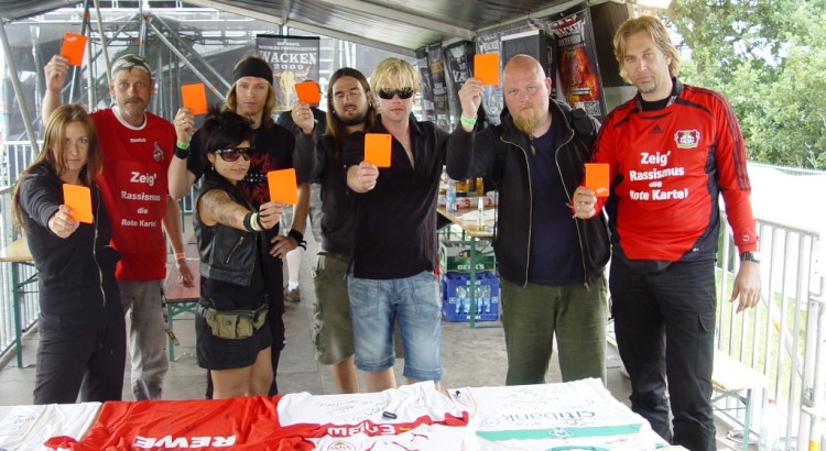 Tristania zeigen Rassismus die Rote Karte